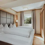アパート Panorama-im Bademantel Direkt In Alpentherme