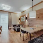 アパート Panorama-im Bademantel Direkt In Alpentherme バート・ホーフガシュタイン