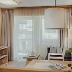 アパート Panorama-im Bademantel Direkt In Alpentherme