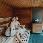 Panorama-im Bademantel Direkt In Alpentherme アパート バート・ホーフガシュタイン